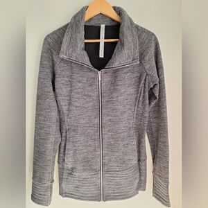 Lululemon Radiant Jacket II Heathered Core Dark Grey Color Size 10